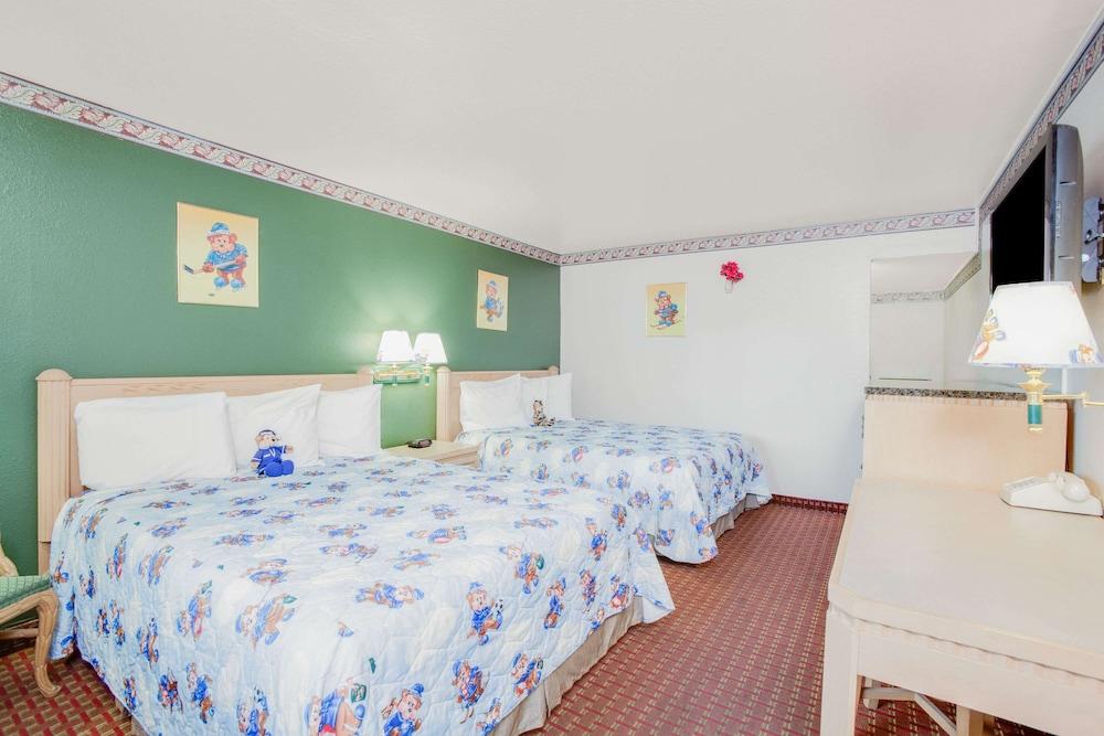 Travelodge By Wyndham Hotel