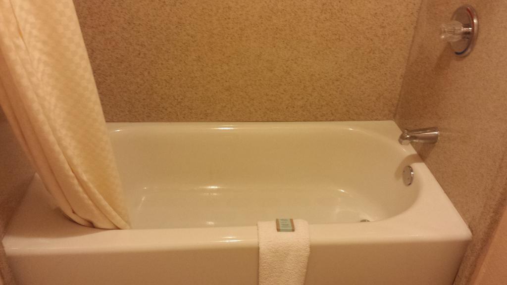 Travelodge By Wyndham Hotel Memphis