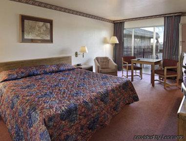 Travelodge By Wyndham Hotel 3*