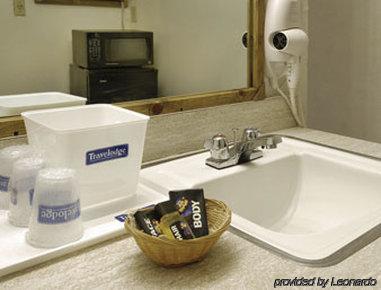 Travelodge By Wyndham Memphis